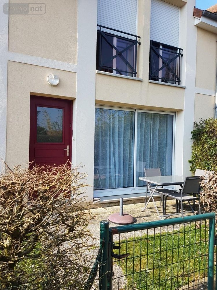 Location maison Le Neubourg 27110 Eure 67 m2 4 pièces 763 euros