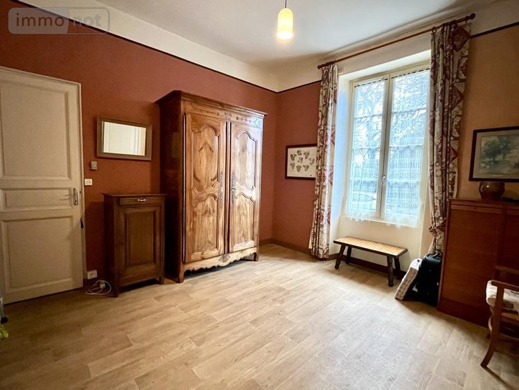 Maison a vendre Évron 53600 Mayenne 136 m2 8 pièces 290050 euros