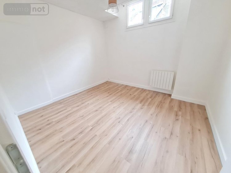 Location appartement Montoire-sur-le-Loir 41800 Loir-et-Cher 68 m2 3 pièces 620 euros