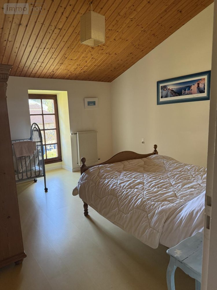 Maison a vendre Beaulieu-sous-la-Roche 85190 Vendée 252 m2  599400 euros