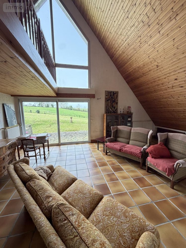 Maison a vendre Montrevault-sur-Èvre 49110 Maine-et-Loire 250 m2 9 pièces 354900 euros