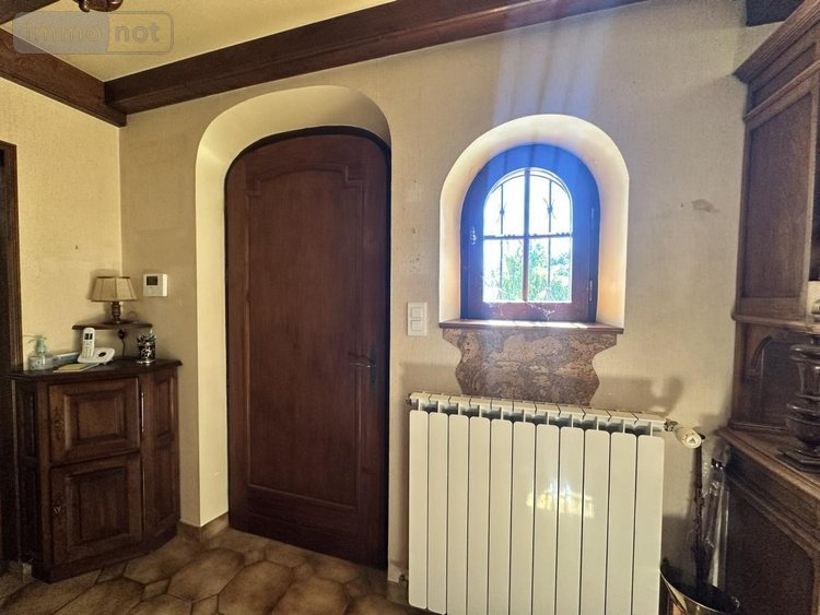 Maison a vendre Neuvéglise-sur-Truyère 15260 Cantal 120 m2  222600 euros