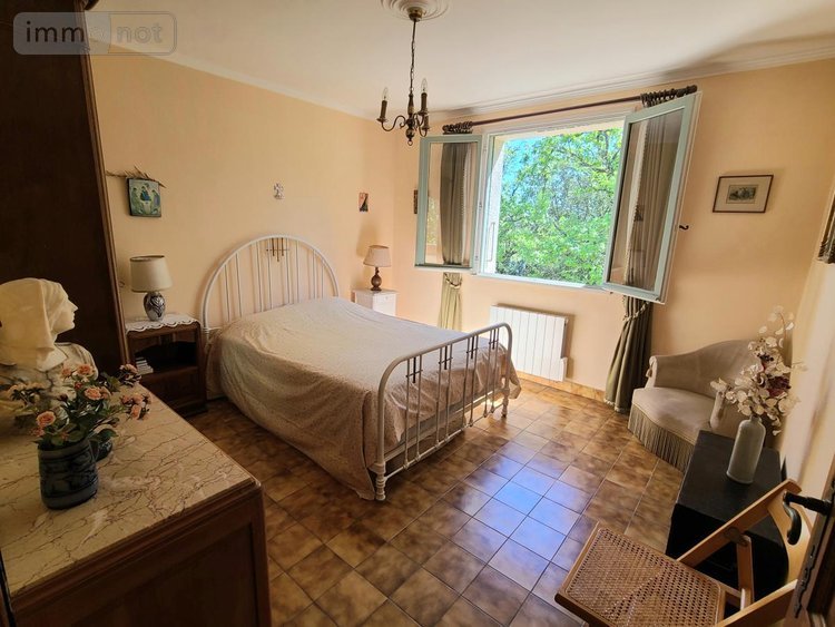 Maison a vendre La Garde-Adhémar 26700 Drôme 197 m2 7 pièces 471000 euros