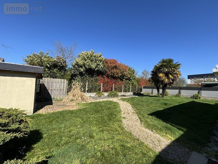 Location maison Bonchamp-lès-Laval 53960 Mayenne 98 m2 4 pièces 850 euros