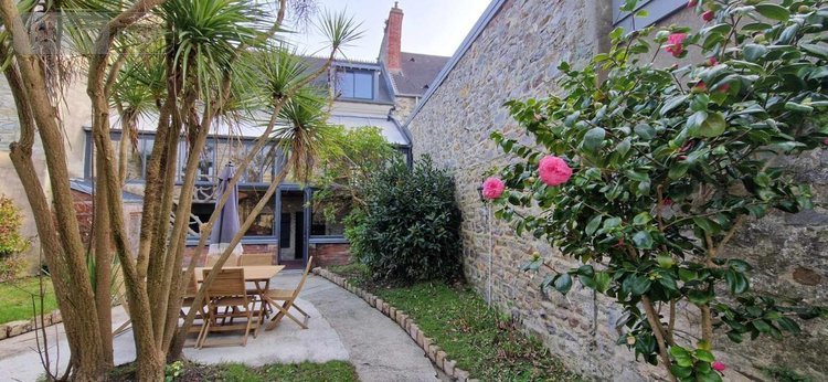 Maison a vendre Cherbourg-en-Cotentin 50100 Manche 93 m2 6 pièces 413800 euros