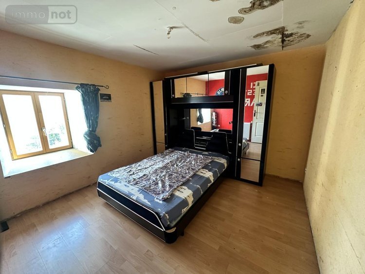 Maison a vendre Saint-Mary-le-Plain 15500 Cantal 249 m2  233200 euros