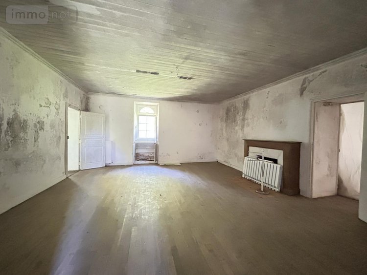Maison a vendre Carentoir 56910 Morbihan 250 m2 8 pièces 187800 euros