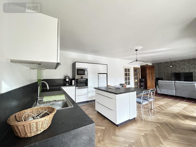 Maison a vendre Guer 56380 Morbihan 165 m2  299000 euros