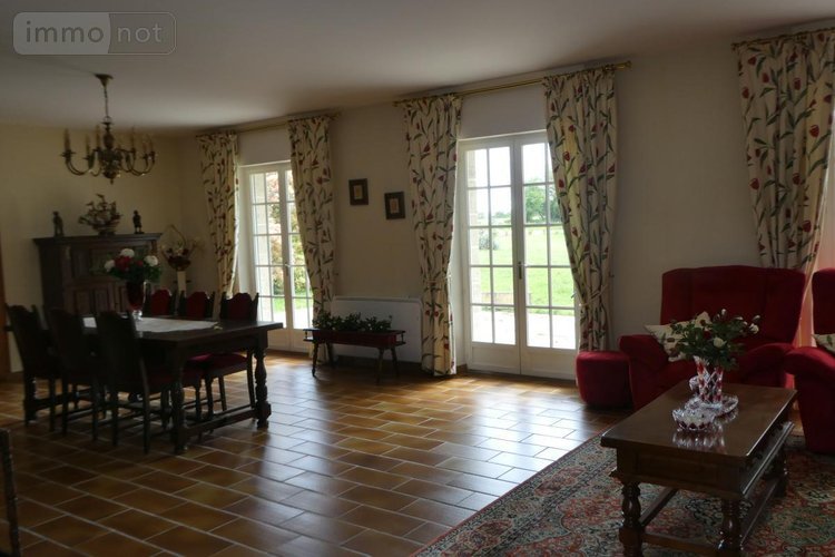 Maison a vendre Plouigneau 29610 Finistère 207 m2 6 pièces 377450 euros