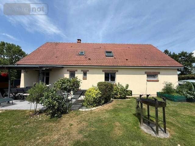 Maison a vendre Cordebugle 14100 Calvados 114 m2  302600 euros