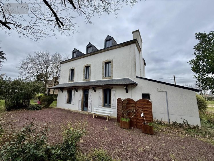 Maison a vendre Pluneret 56400 Morbihan 213 m2 8 pièces 525000 euros