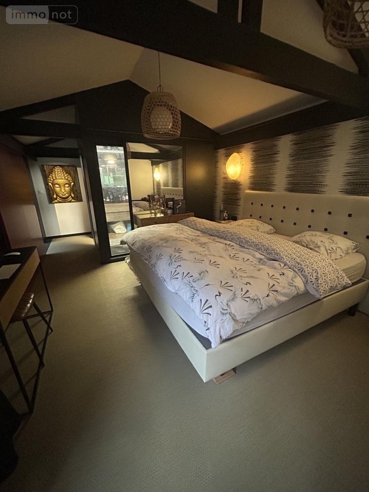 Maison a vendre Saint-Brieuc 22000 Côtes-d'Armor 310 m2  561800 euros