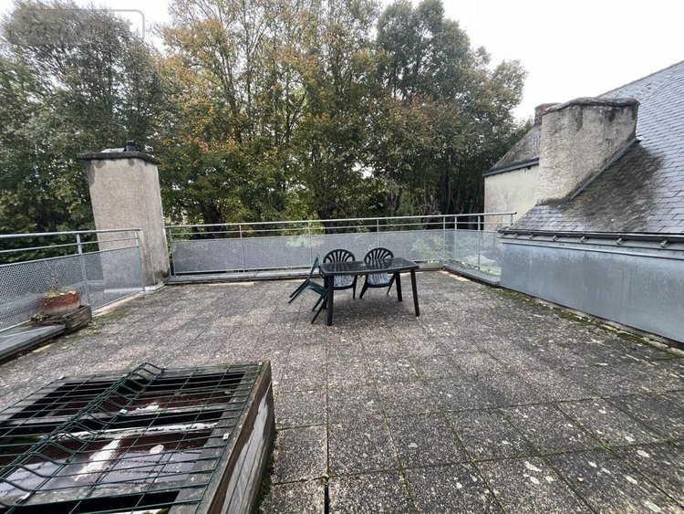 Immeuble a vendre Ploërmel 56800 Morbihan 193 m2  291220 euros