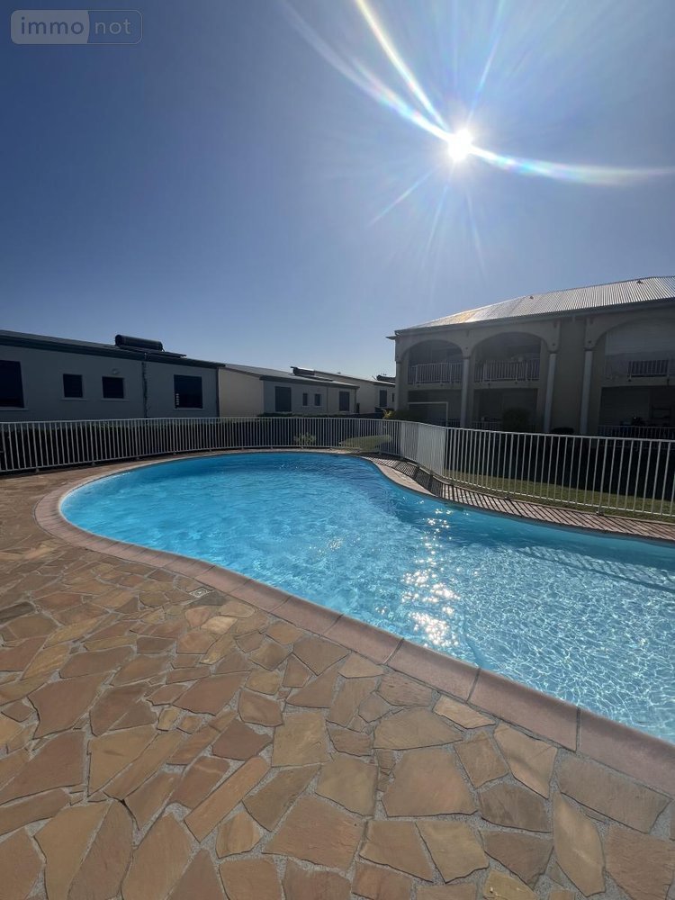 Appartement a vendre Saint-Pierre 97410 Réunion 65 m2 3 pièces 300550 euros