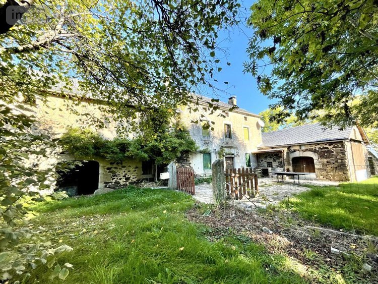 Maison a vendre Val-d'Arcomie 15320 Cantal 441 m2 12 pièces 399000 euros