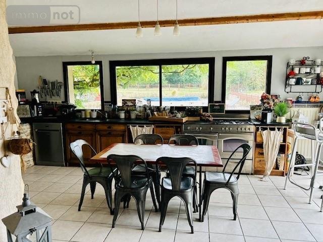 Maison a vendre Durtal 49430 Maine-et-Loire 185 m2 7 pièces 282960 euros
