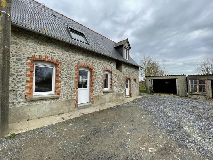 Location maison Vaiges 53480 Mayenne 160 m2 7 pièces 750 euros