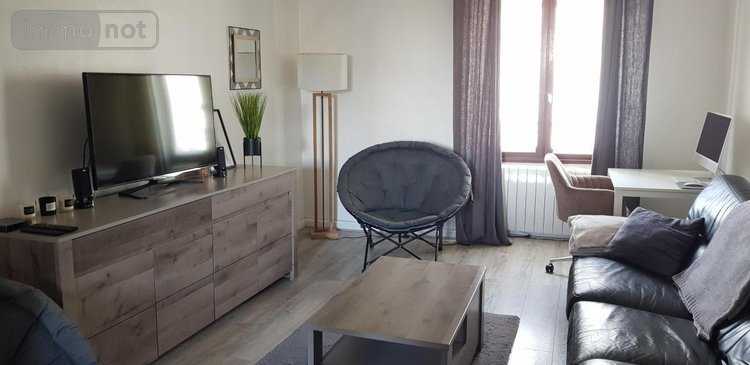 Immeuble a vendre Mourmelon-le-Grand 51400 Marne 475 m2  168700 euros