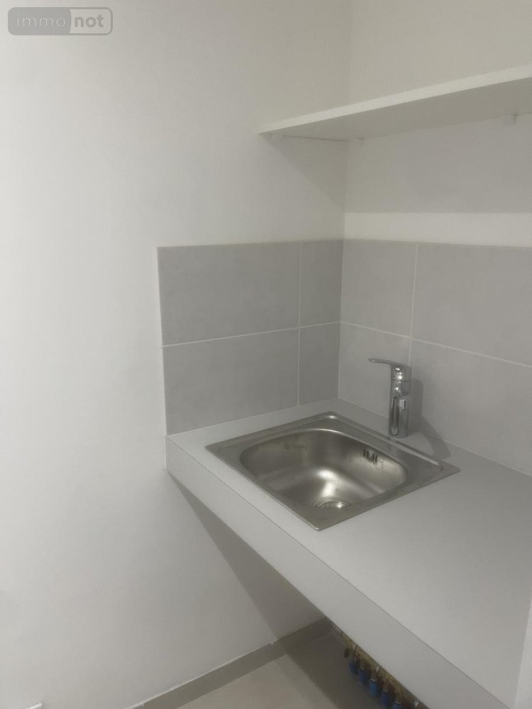 Location maison Reugny 37380 Indre-et-Loire 91 m2 4 pièces 1100 euros