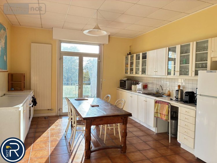 Maison a vendre Argentré 53210 Mayenne 287 m2  322400 euros