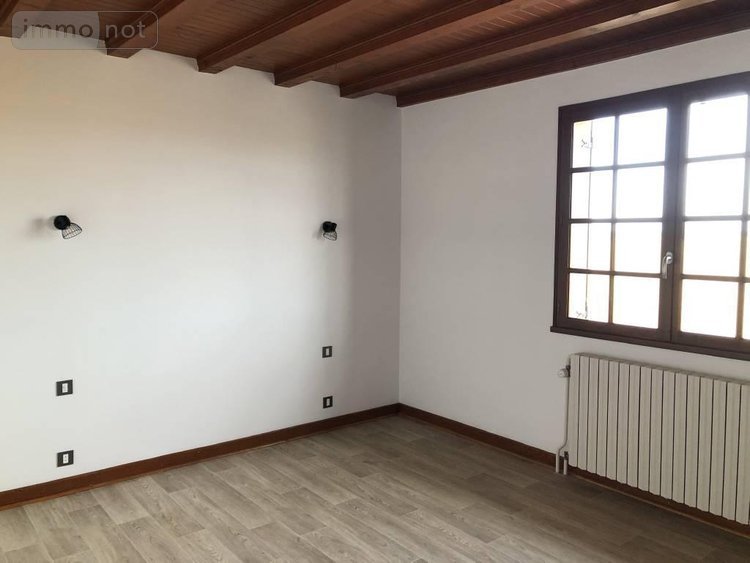 Location maison Longwy-sur-le-Doubs 39120 Jura 125 m2 5 pièces 870 euros