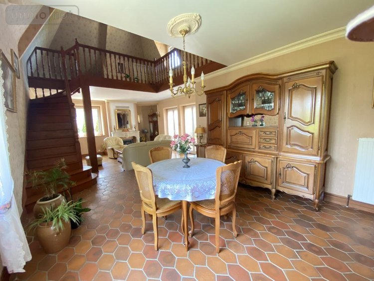 Maison a vendre Loudéac 22600 Côtes-d'Armor 245 m2 8 pièces 358800 euros