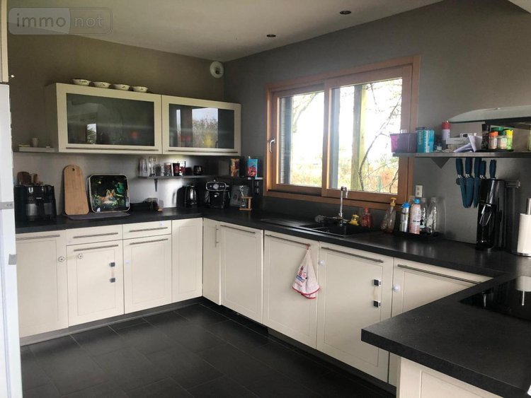 Maison a vendre Locmaria-Berrien 29690 Finistère 167 m2 9 pièces 294000 euros