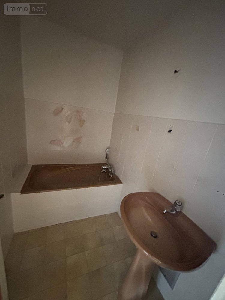 Appartement a vendre Chambéry 73000 Savoie 68 m2 3 pièces 157000 euros