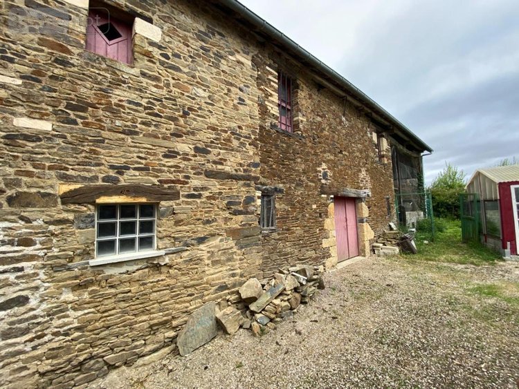 Maison a vendre Montillières-sur-Orne 14210 Calvados 229 m2 6 pièces 401280 euros