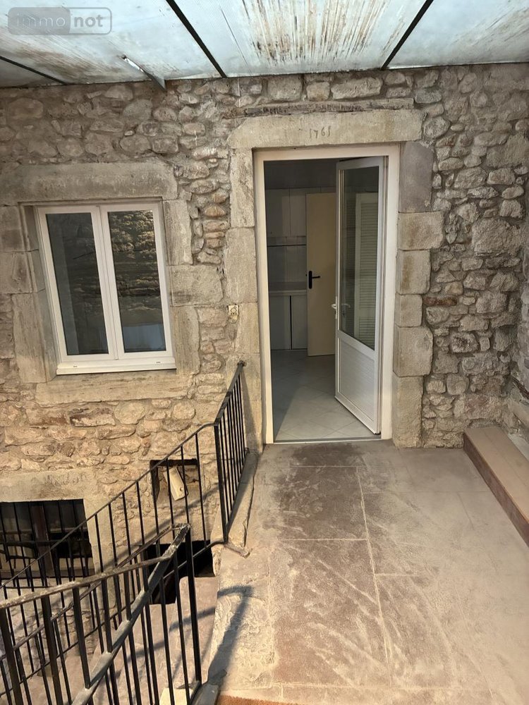 Appartement a vendre Saint-Affrique 12400 Aveyron 51 m2 2 pièces 78000 euros