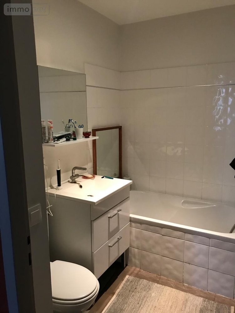 Appartement a vendre Saintes 17100 Charente-Maritime 76 m2 2 pièces 167872 euros