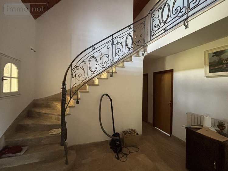 Maison a vendre Kerlouan 29890 Finistère 264 m2  290600 euros