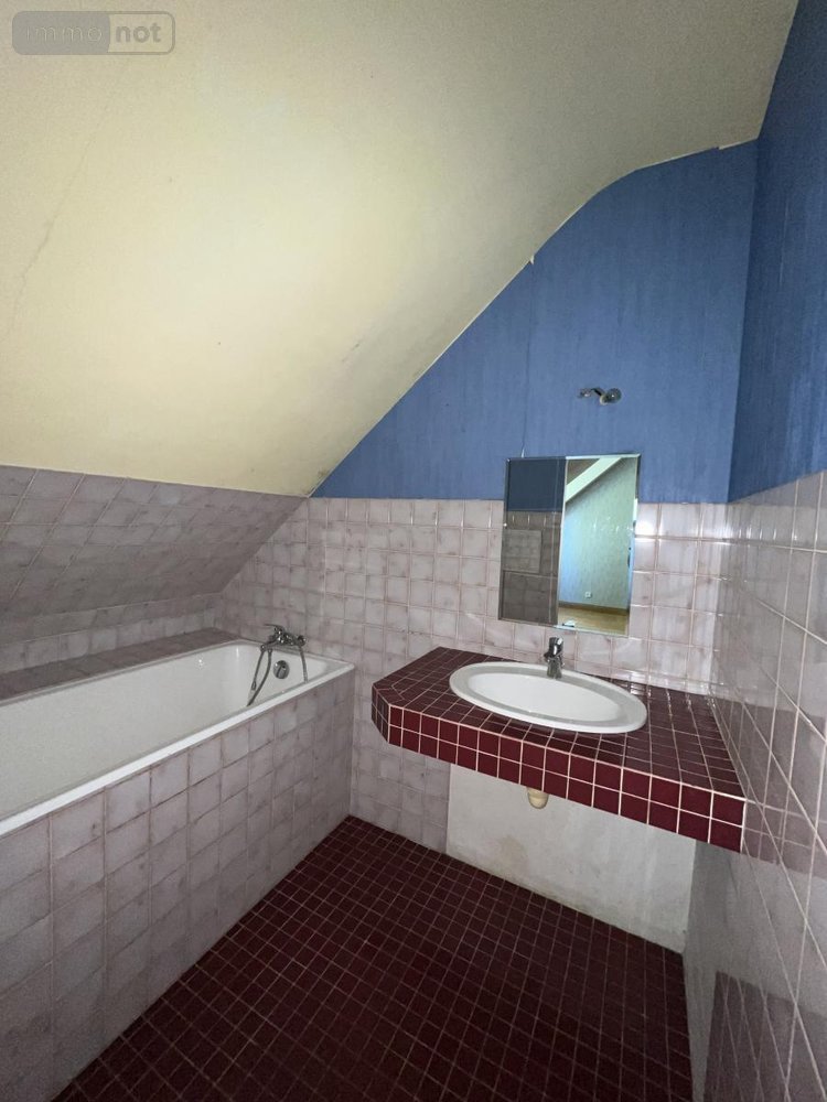 Maison a vendre Évron 53600 Mayenne 134 m2 6 pièces 188550 euros