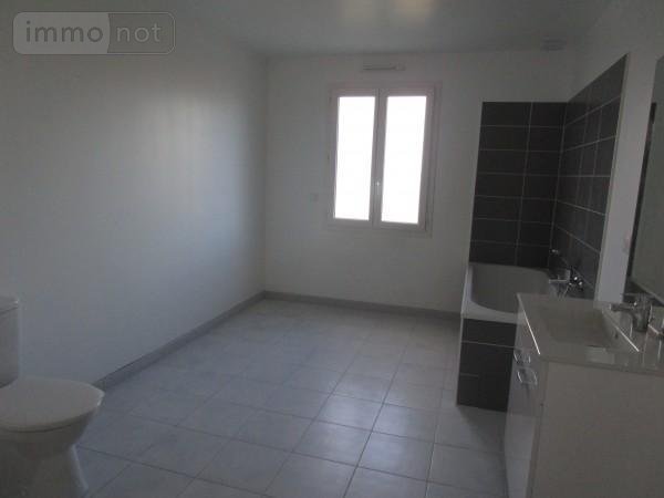Location maison Carentan-les-Marais 50500 Manche 142 m2  1138 euros