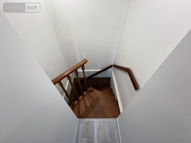 Immeuble a vendre Bourghelles 59830 Nord 162 m2  549000 euros