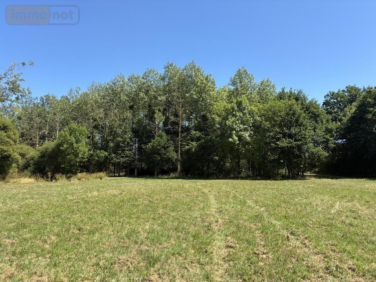 Terrains de loisirs bois etangs a vendre La Bazouge-des-Alleux 53470 Mayenne 45728 m2  120500 euros
