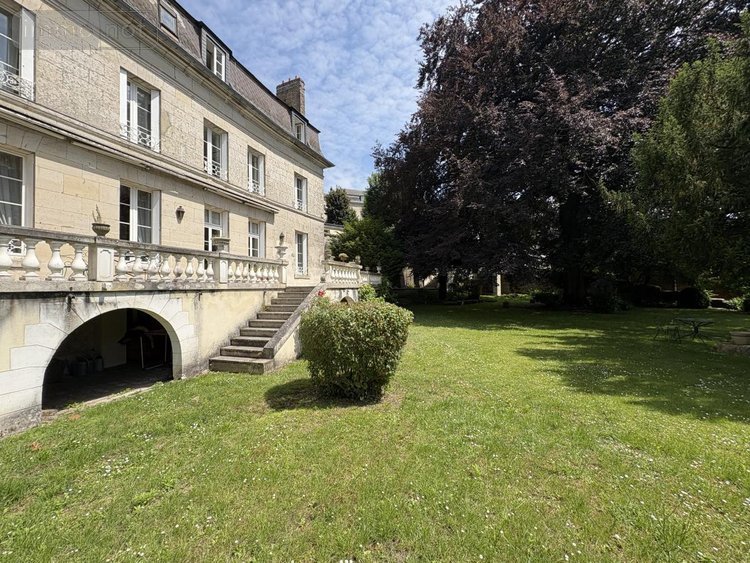 Maison a vendre Laon 02000 Aisne 260 m2 7 pièces 430000 euros