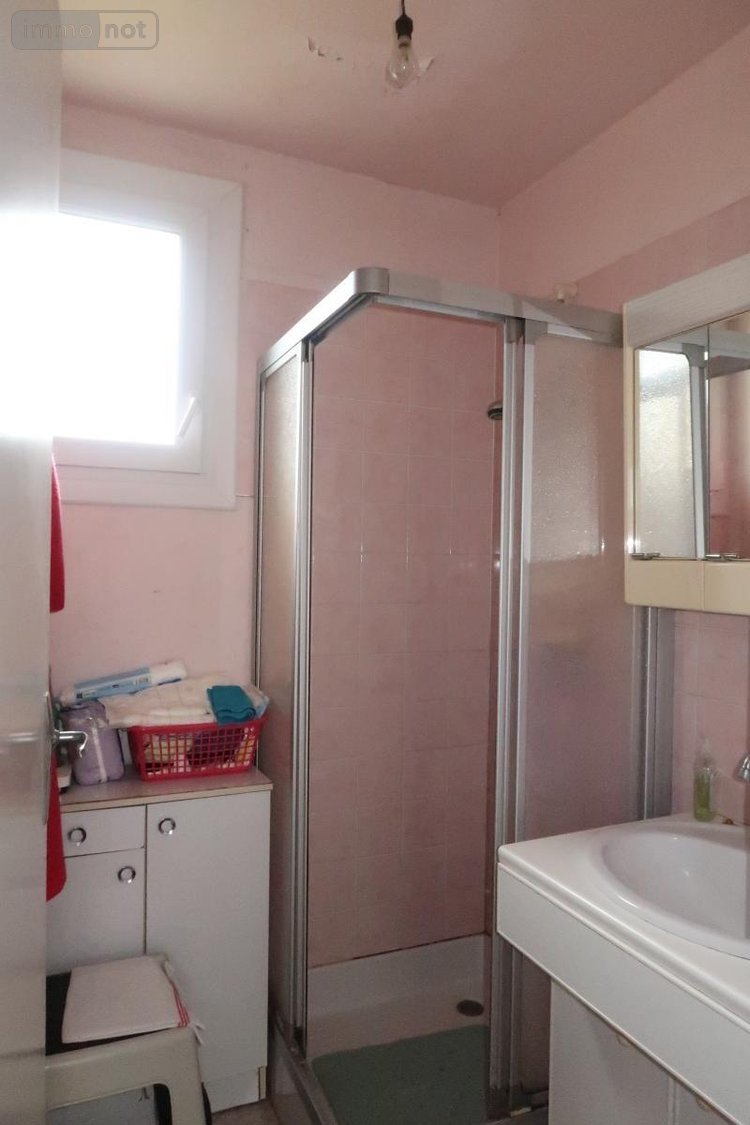 Maison a vendre Landerneau 29800 Finistère 65 m2  135400 euros