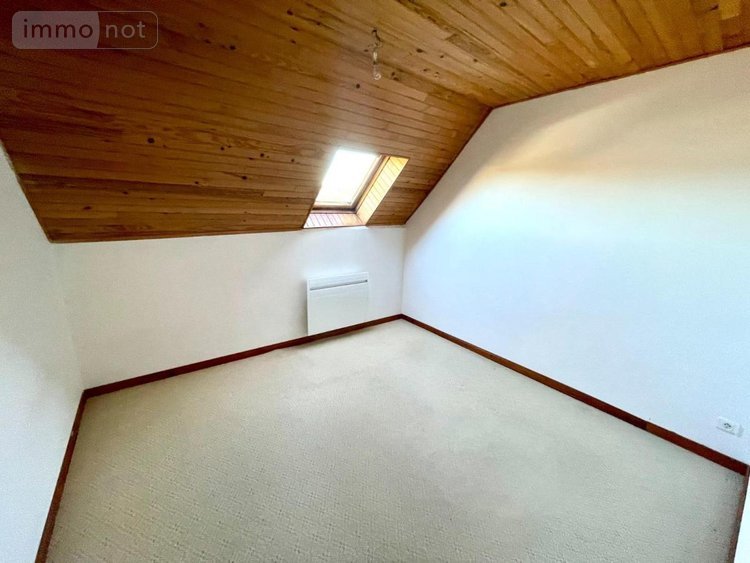 Appartement a vendre Monts-de-Randon 48700 Lozère 96 m2  159000 euros