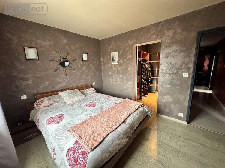 Maison a vendre Saint-Flour 15100 Cantal 168 m2  495000 euros