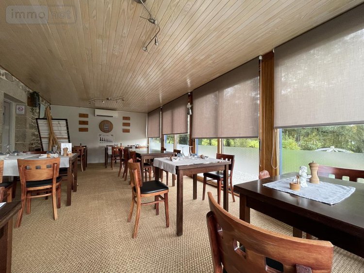 Fonds et murs commerciaux a vendre Locminé 56500 Morbihan 200 m2  364760 euros