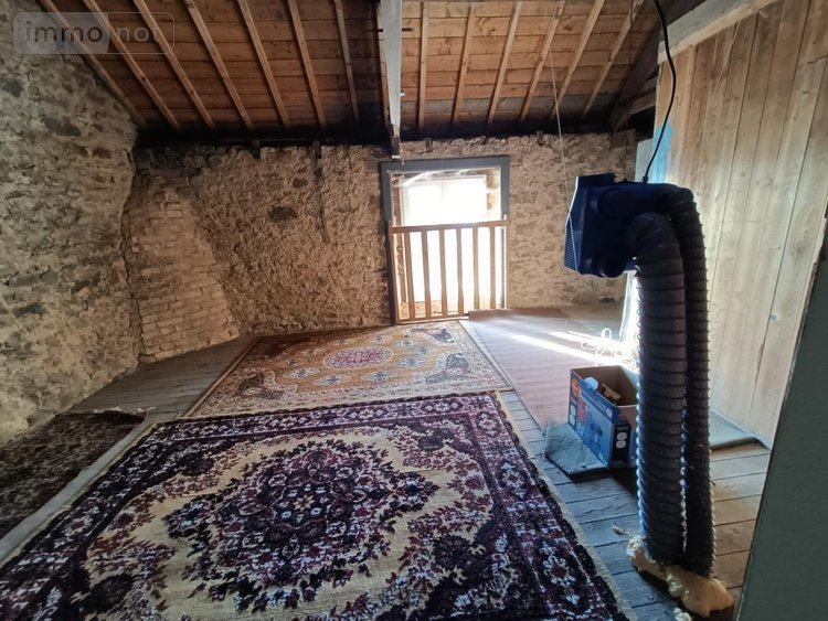 Location maison Plémet 22210 Côtes-d'Armor 75 m2  750 euros