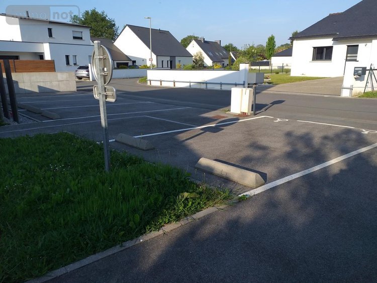Fonds et murs commerciaux a vendre Questembert 56230 Morbihan 122 m2  372172 euros