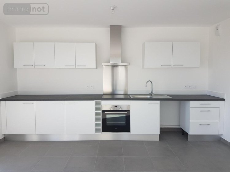 Location appartement Bezannes 51430 Marne 68 m2  905 euros