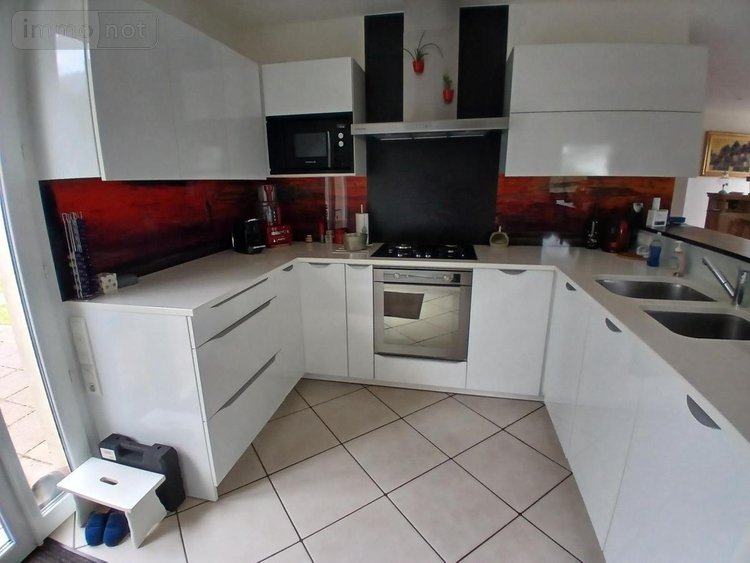 Maison a vendre Theix-Noyalo 56450 Morbihan 140 m2  623700 euros