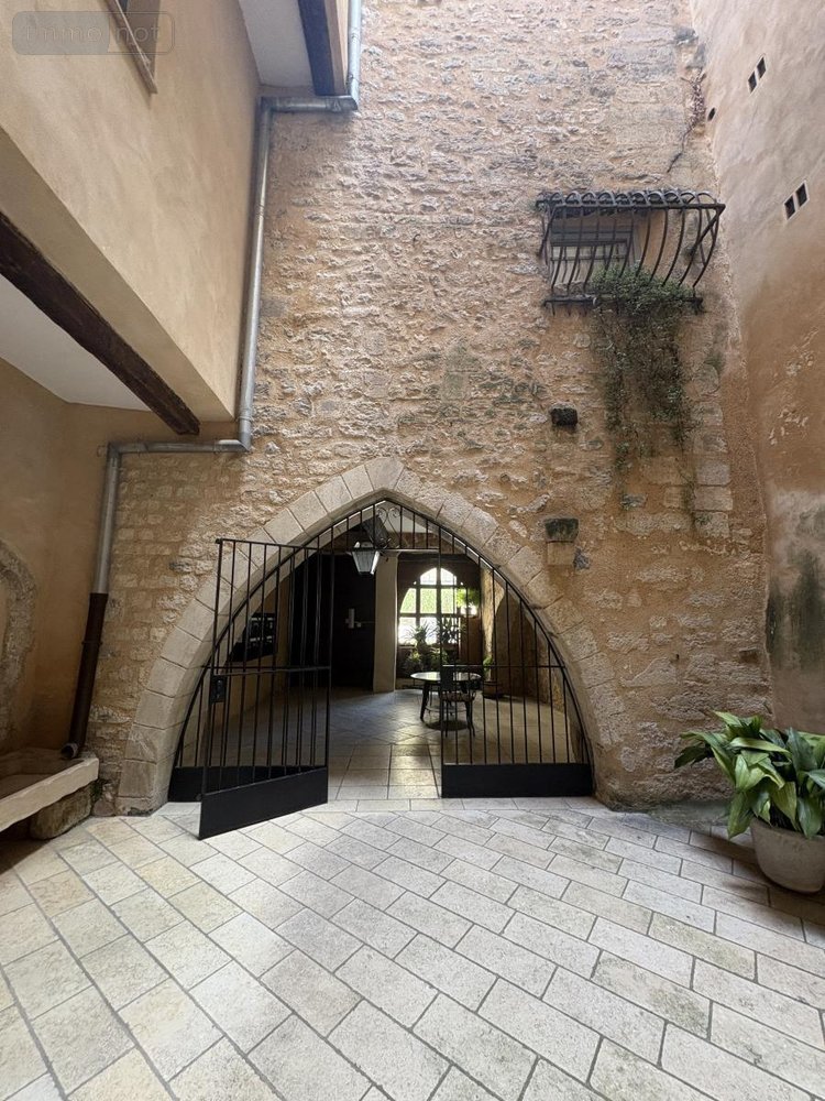 Appartement a vendre Forcalquier 04300 Alpes-de-Haute-Provence 28 m2 1 pièce 92200 euros