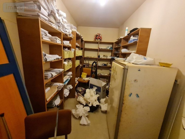 Fonds et murs commerciaux a vendre Saint-Amand-Longpré 41310 Loir-et-Cher 69 m2  114800 euros