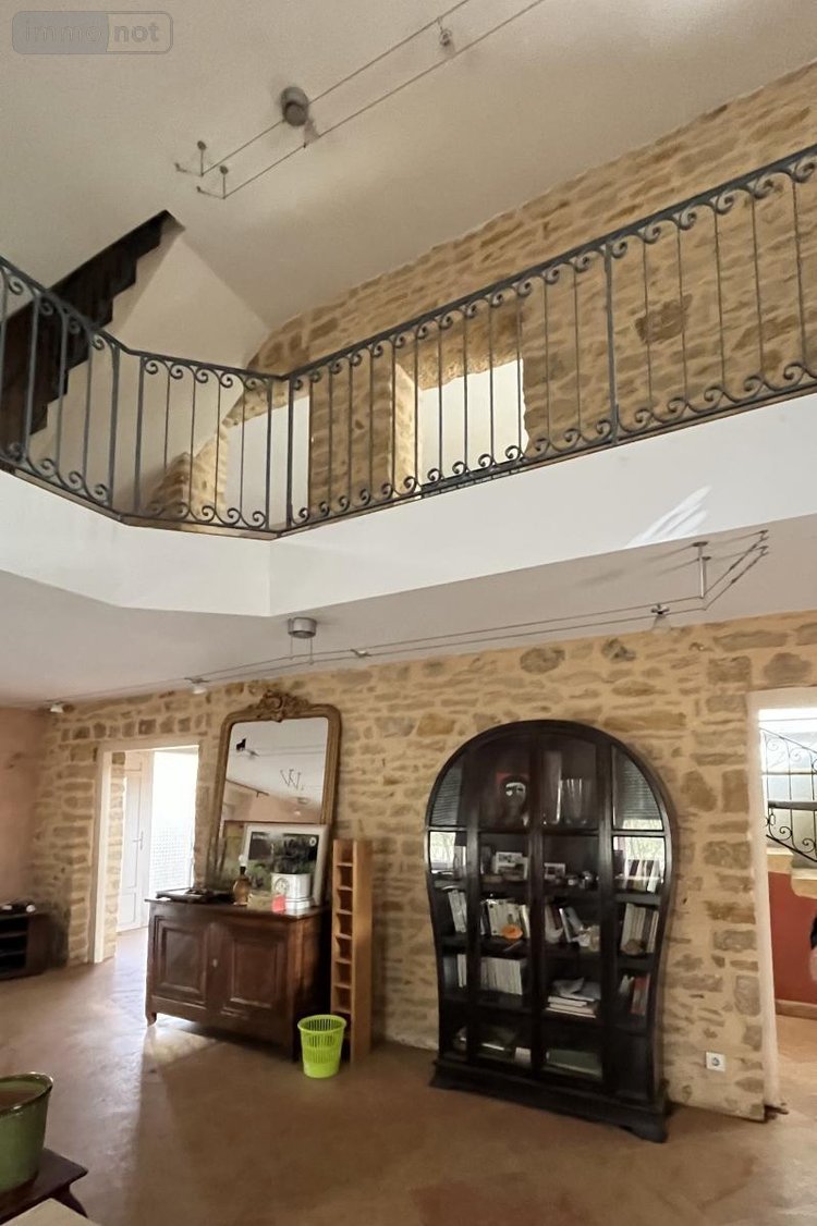 Immeuble a vendre Champvans 39100 Jura 452 m2  280000 euros