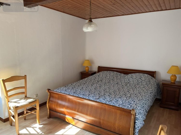 Maison a vendre Vouillé-les-Marais 85450 Vendée 145 m2 6 pièces 285350 euros