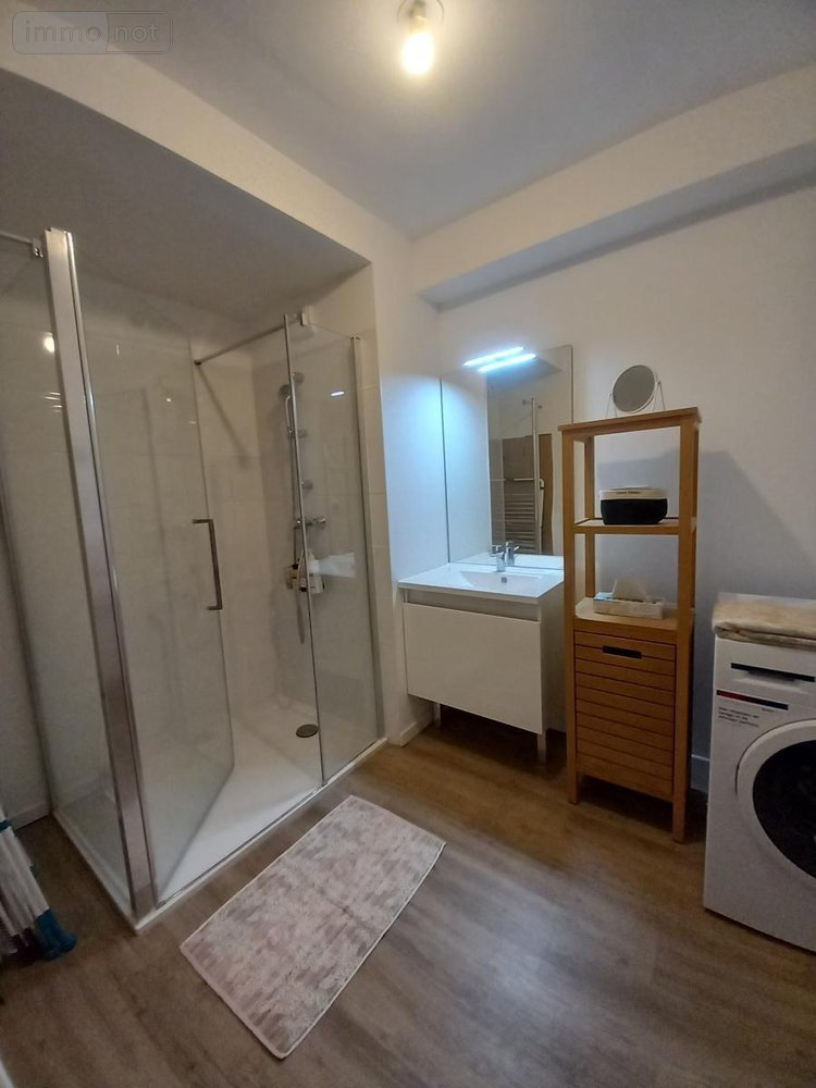 Location appartement Montlouis-sur-Loire 37270 Indre-et-Loire 97 m2 4 pièces 1400 euros